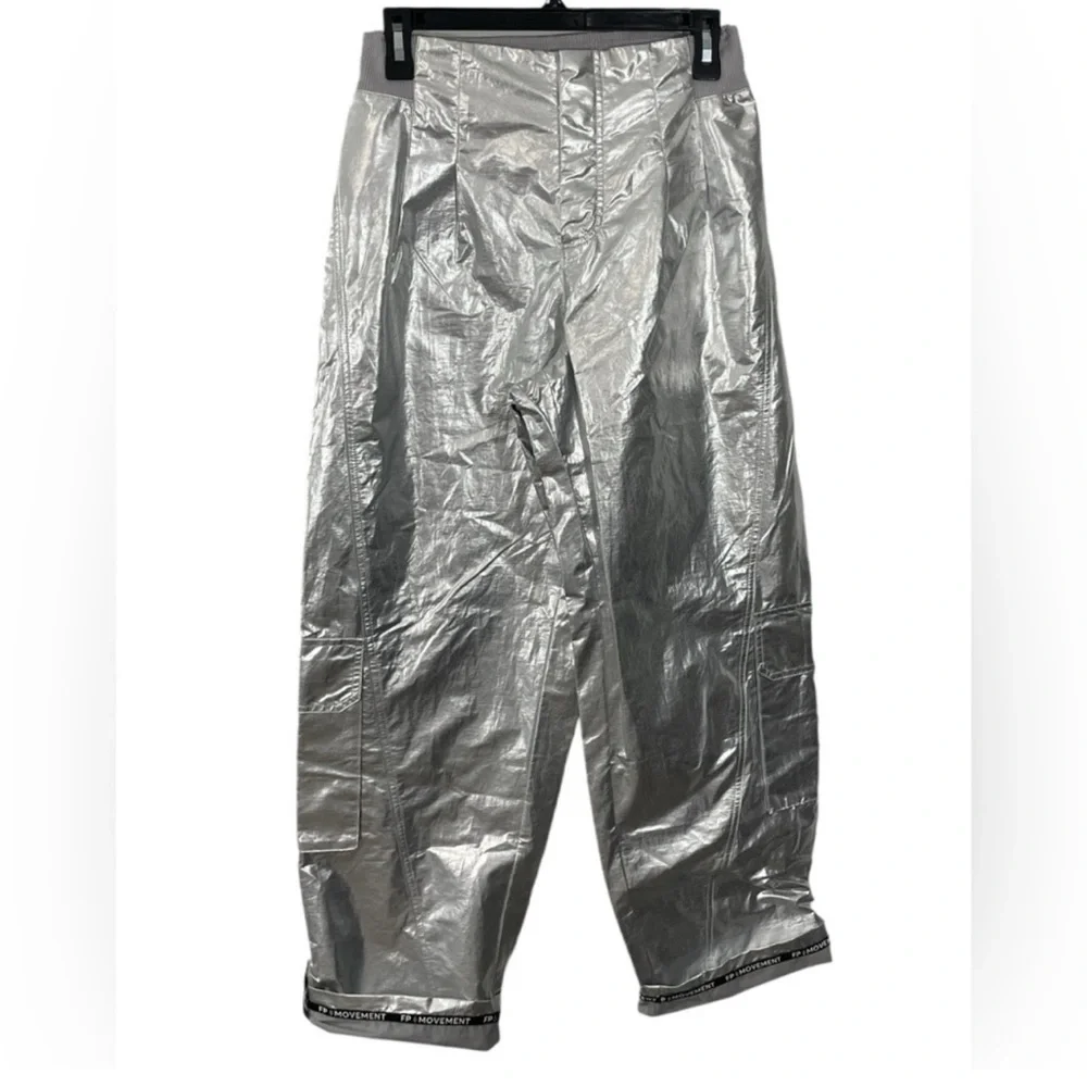 NWOT Free People Movement Mesmerize Me Shine Pants Size Medium - Picture 5 of 12